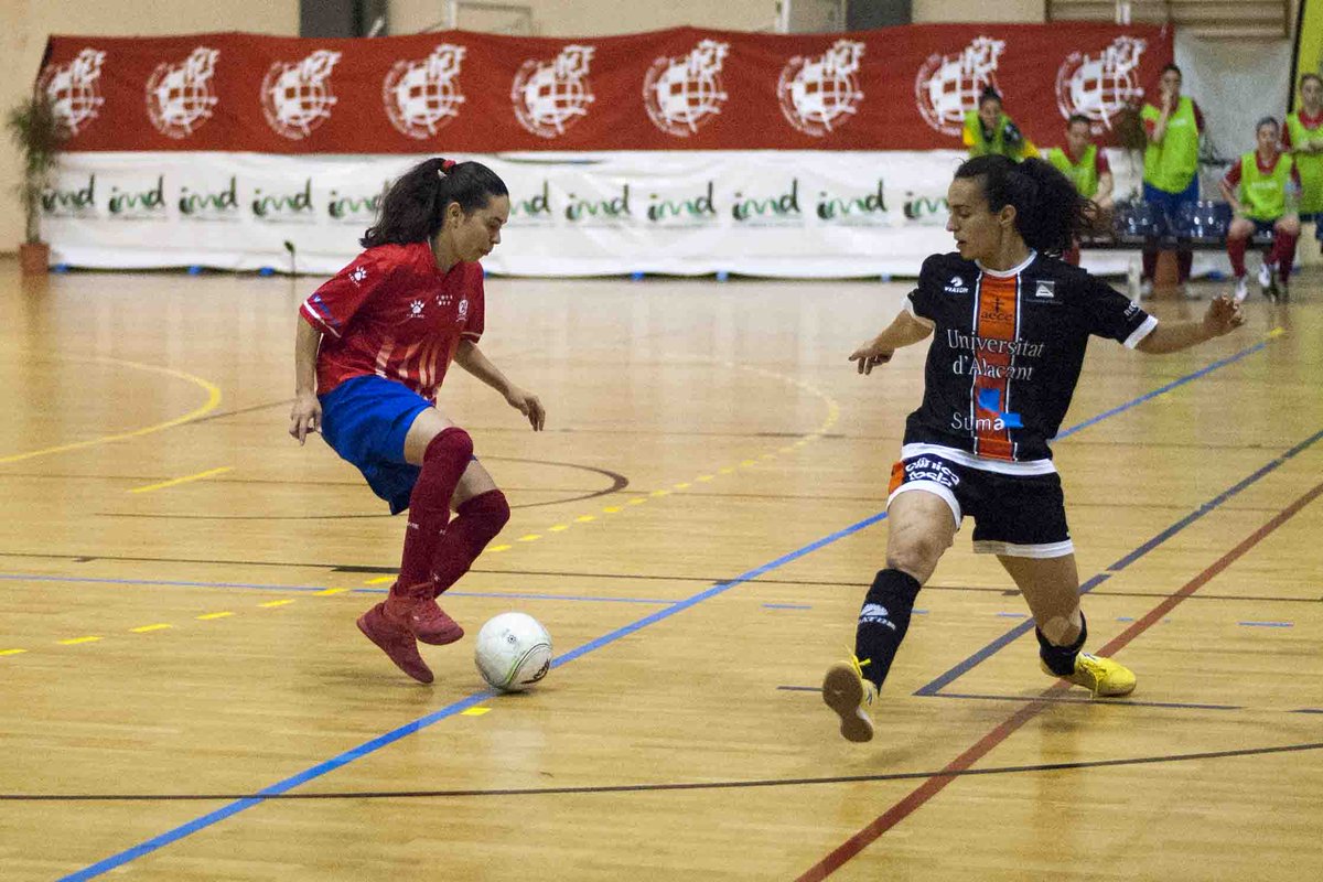 Ari: "Nos estamos preparando muy fuerte para el partido de Universidad de Alicante"