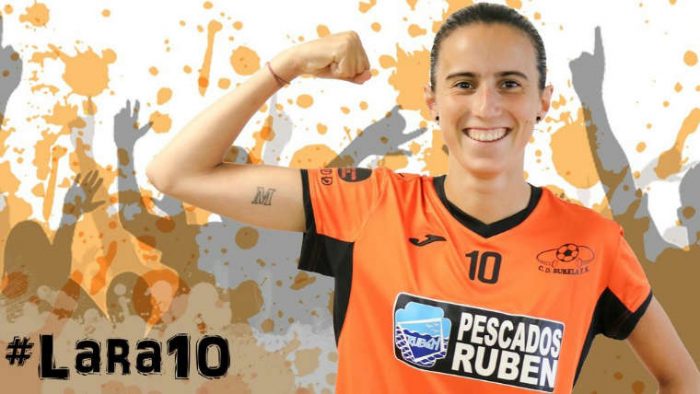 Lara Balseiro: "Independientemente de lo que se juegue el rival, nosotras nos jugamos muchísimo en cada partido"