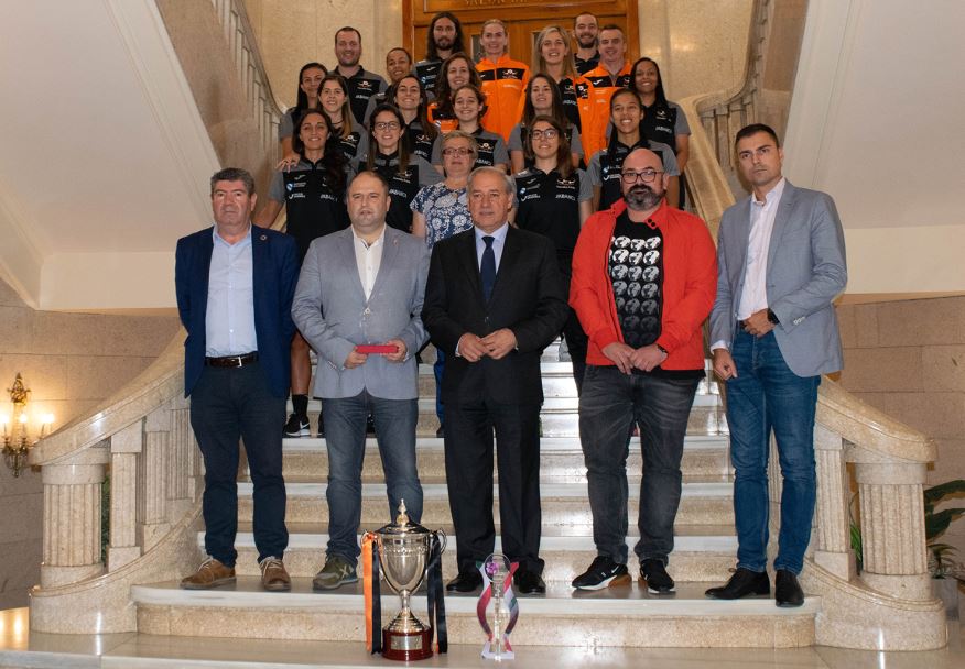 Recepción a las Supercampeonas en la Diputación de Lugo