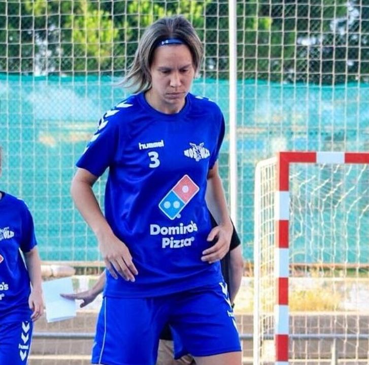 Patri Chamorro (Jugadora de FSF Móstoles): "Siempre he creído en que el principal objetivo individual para un jugador es aportar para que su equipo aumente su rendimiento y sea mejor. Así lo he hecho siempre y es como lo seguiré haciendo."