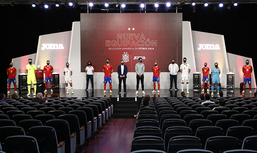 La Selección española de fútbol sala presenta sus nuevas equipaciones de la mano de Joma