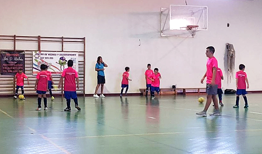 Reunión técnica con los entrenadores de la cadena de filiales de Teldeportivo