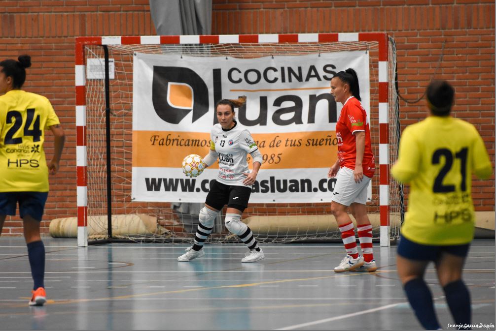 Lola (Portera de Colme Futsal): “Las armas del Colme son las de siempre, trabajo y mucha ilusión”