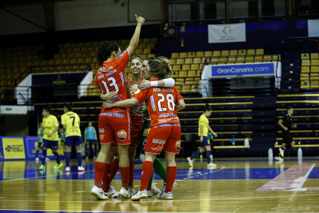 Poio vence con el Gran Canaria Teldeportivo dando la cara