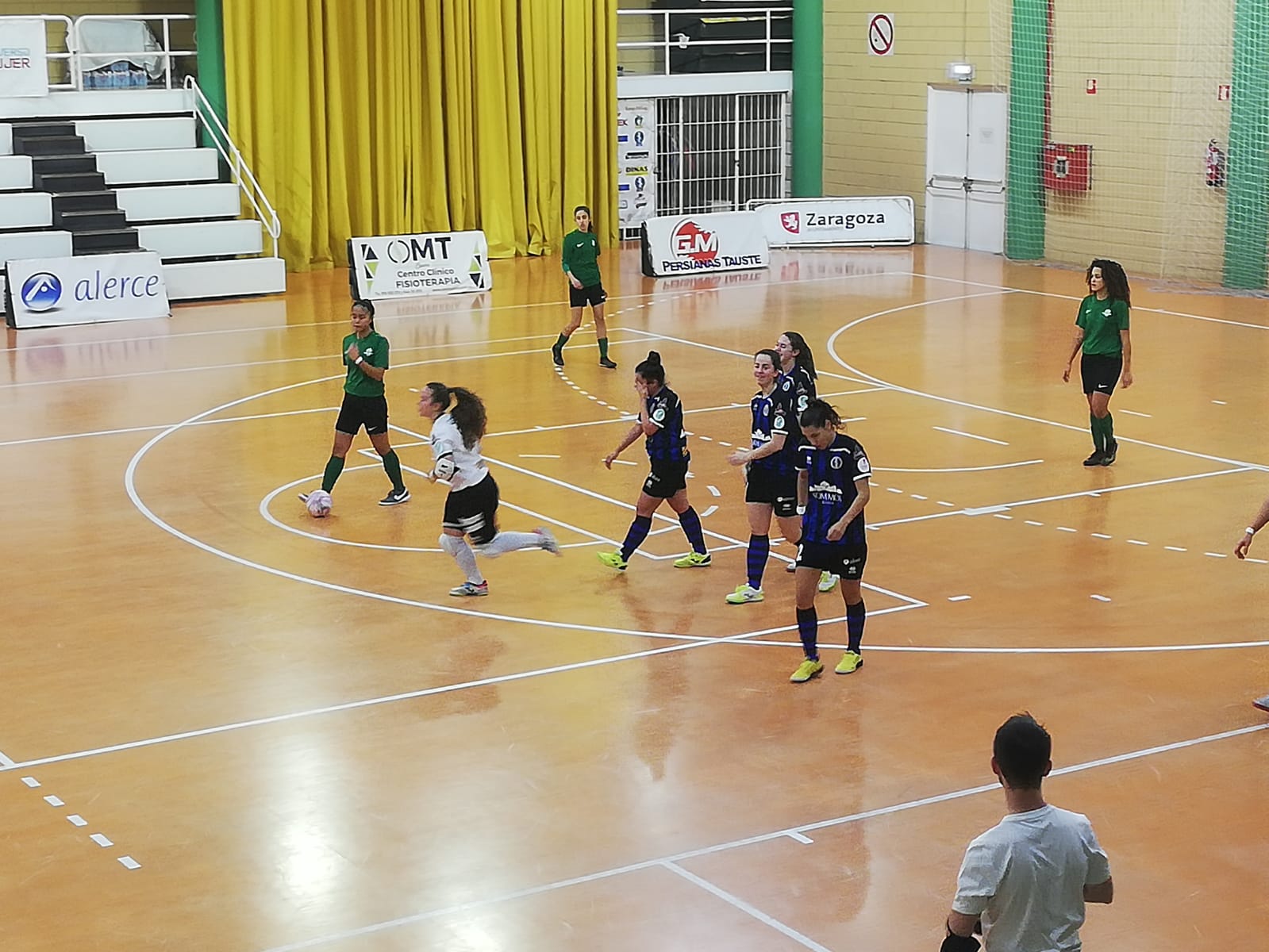 Crónica del Partido de Liga de 2ª División: Bodegas Sommos Intersala - AE Les Corts. Jornada 10ª. Grupo 2º